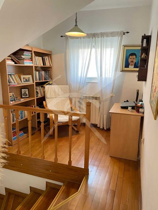 Къща в Кючук Париж! 70426