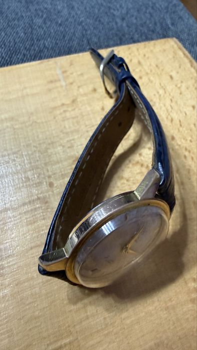 Ceas  Gibson automatic Swiss placat cu aur 20mq