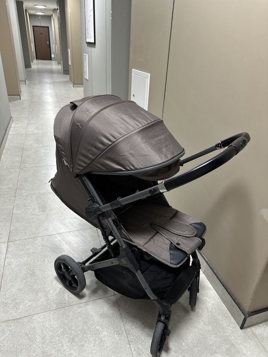 Коляска прогулочная New lux