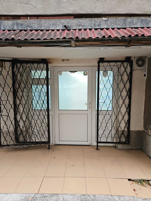 Дава се под наем Гараж / Паркомясто в София, Младост 1 - 31 кв.м за 306 € - Снимка #1