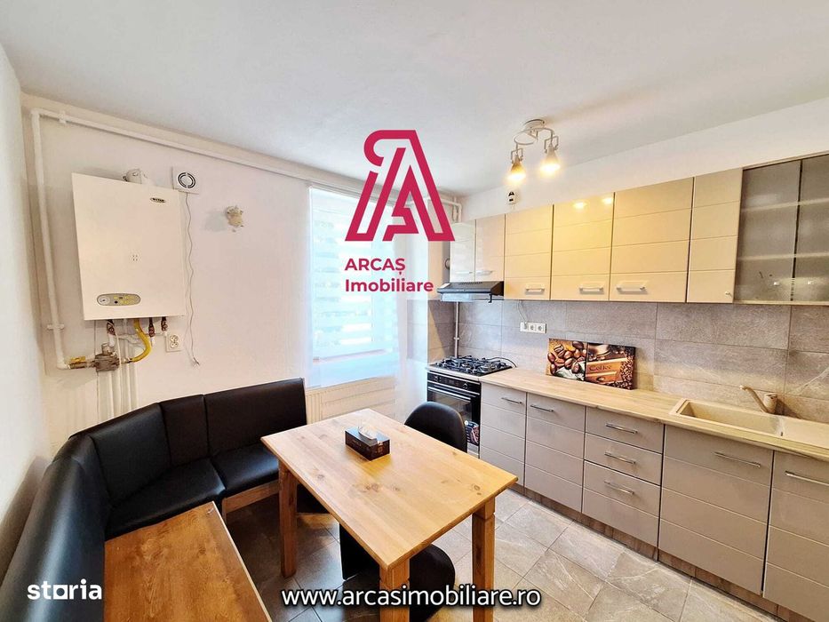 Apartament 2 camere de vanzare-54mp- str. D. Cantemir-Strand!