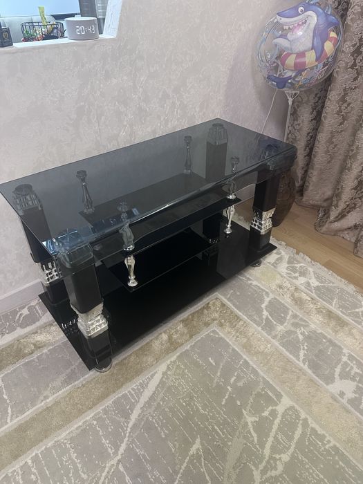 Продам журнальный столик