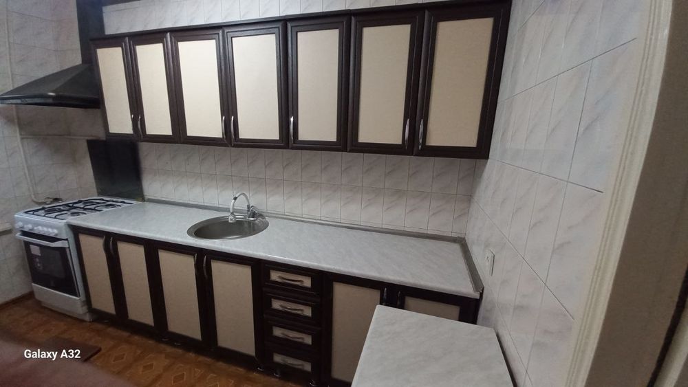 Продам кухонный гарнитур