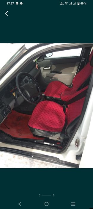 Приора хэтчбек 2012 года