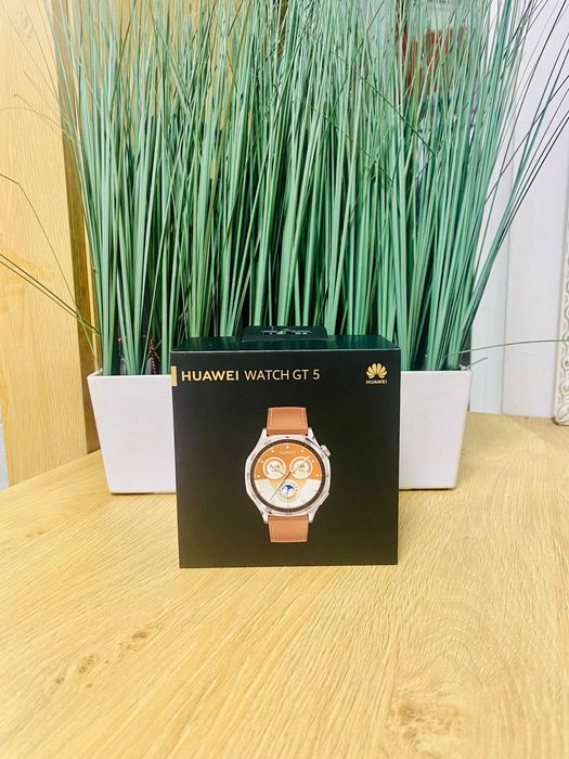 КАТО НОВ !!! Huawei Watch GT 5, 46mm, Brown Composite Leather Strap