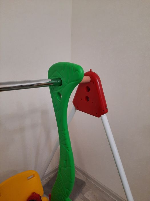 Продам качели детские