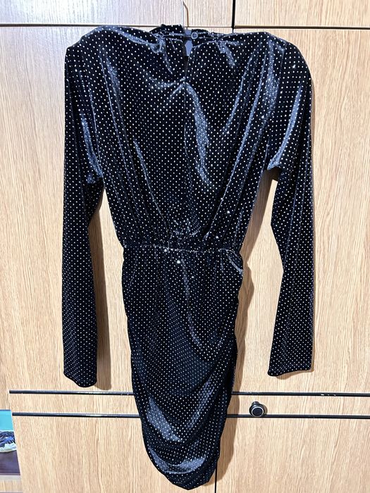 Блестяща рокля