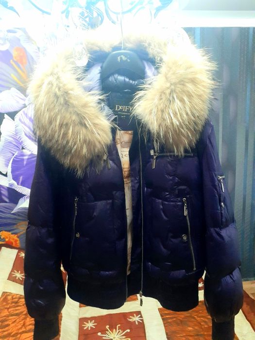 Пуховик стильный