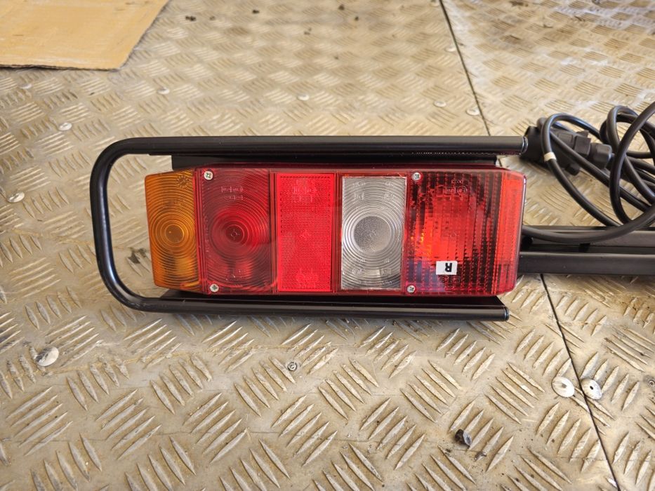 Универсални стопове за камион или селскостопанска техника