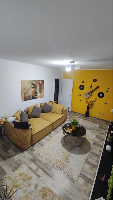 Ofer la schimb apartament cu casa !