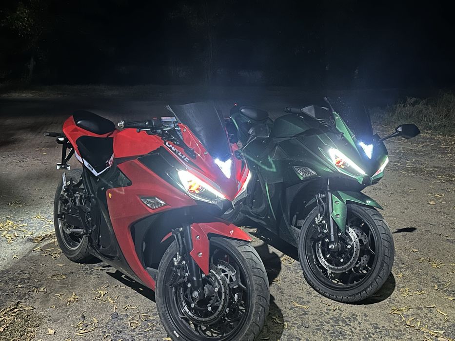 Yamaha R1-Z.