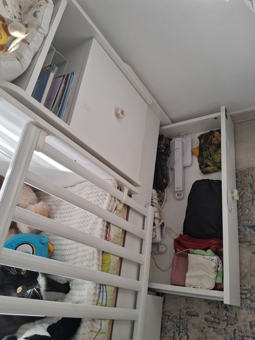 Patut balansoar Lorelli cu masa infasat si spatii depozitare