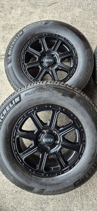 Set jante aliaj R18 Jeep,8 J×18H2,Et.30,echipate cu anvelope Michelin