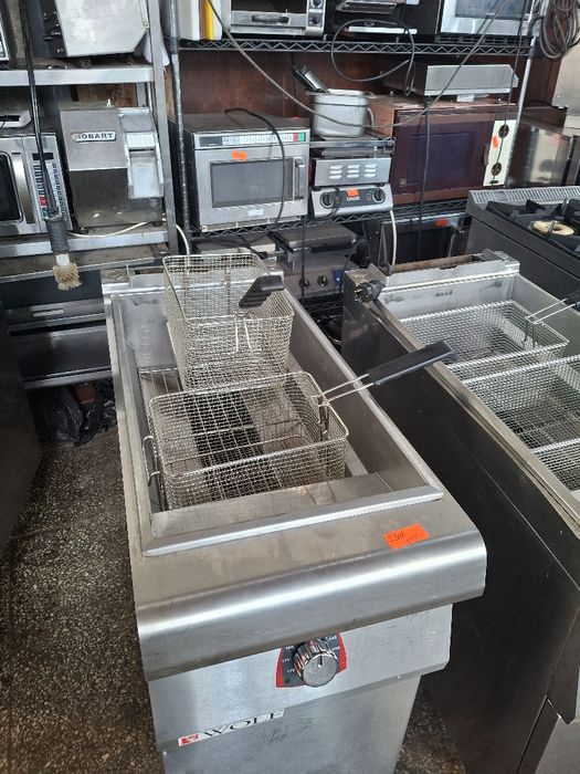 Фритюрник професионален на газ WULF