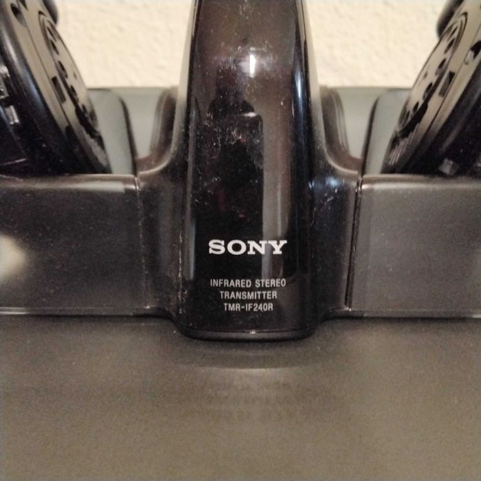 Casti stereo fara fir SONY TMR-IF240R,sunetclar,ORIGINAL,putin folosit