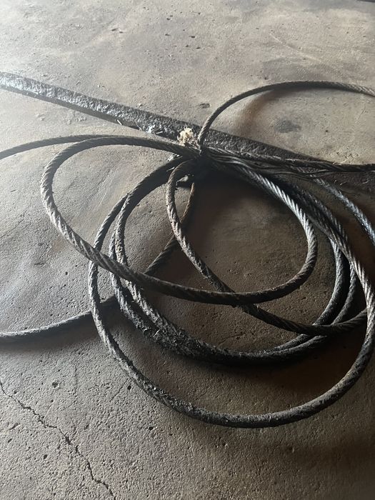 Трос буксировочный