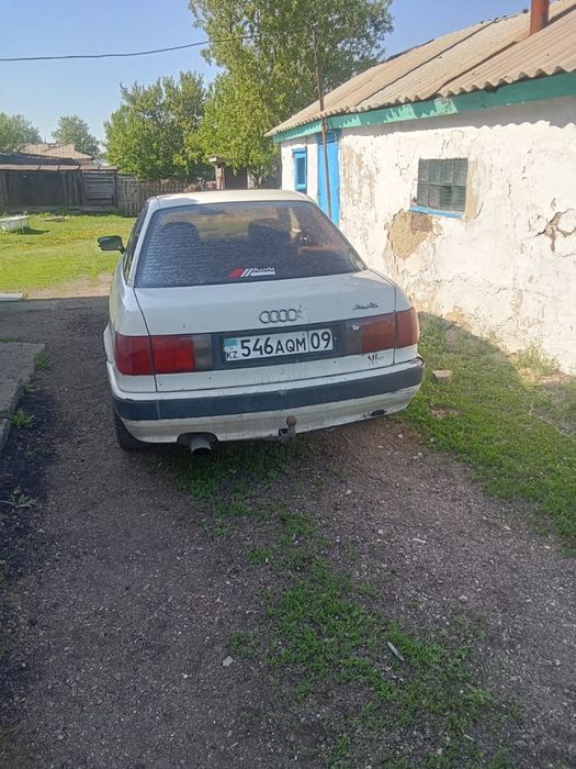 Прадаётся автомабиль ауди б4