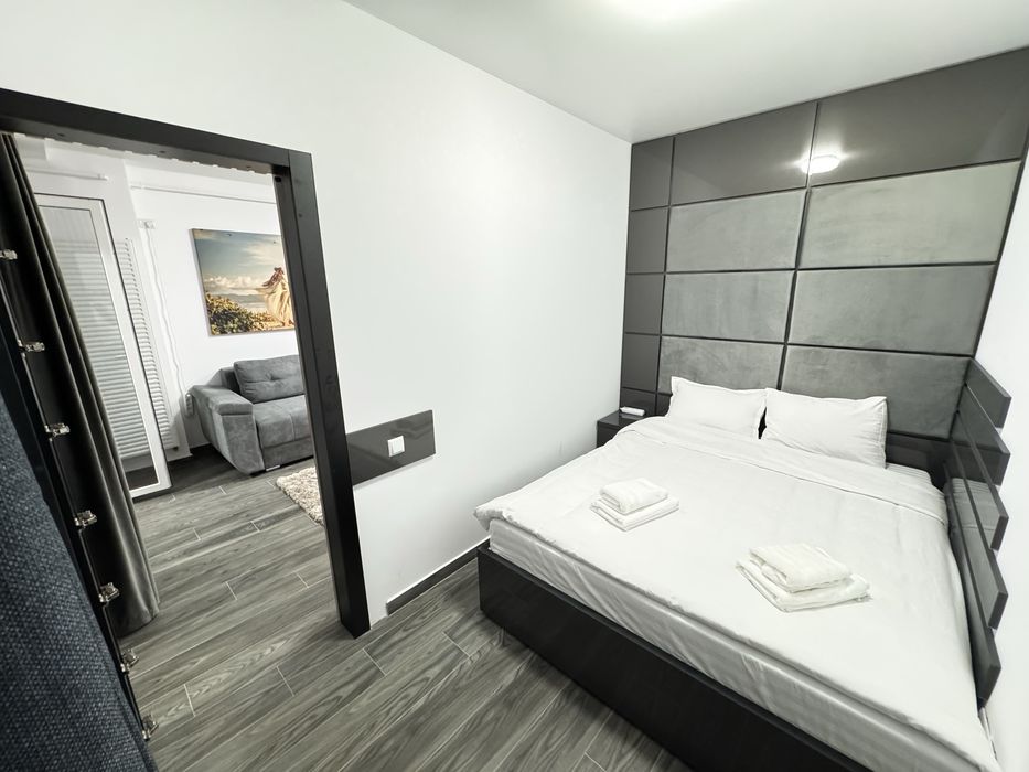 B Cazare Apartamente Lux Regim Hotelier 1-2Cam Parc Carol Constitutiei