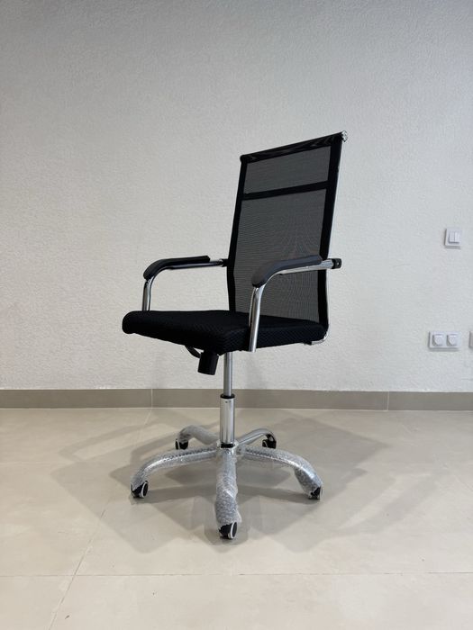 Офисное кресло Raum Kraft YS64-3