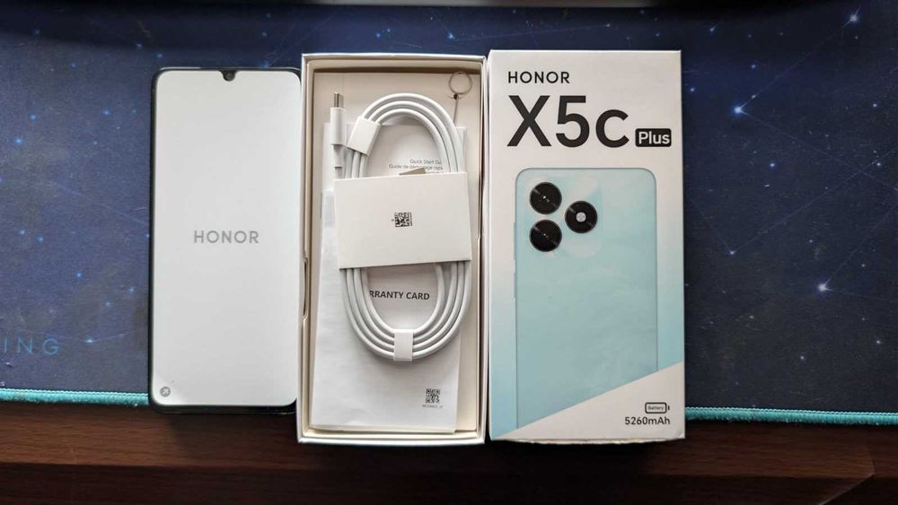 Vand 2 telefoane noi