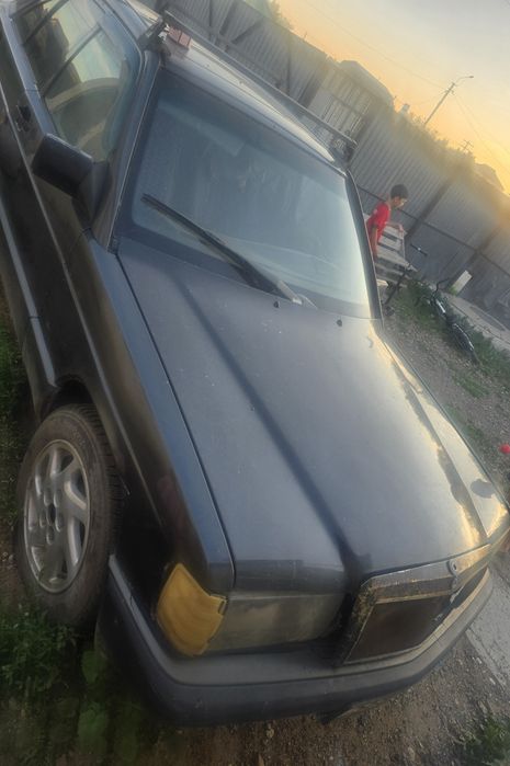 Мерседес 190 авторазбор