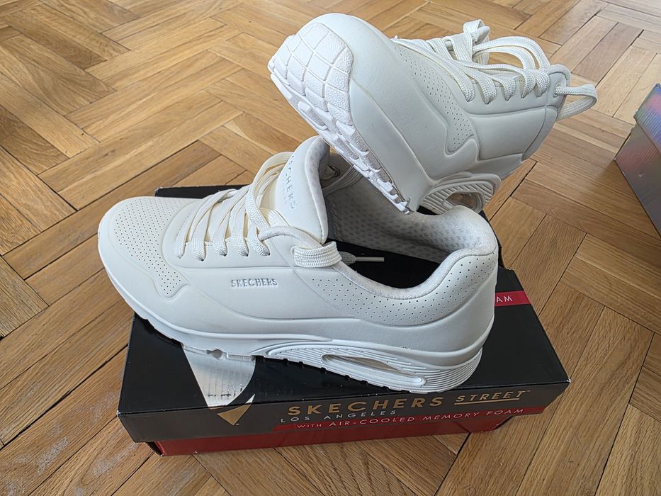 Дамски обувки Skechers номер 41.5