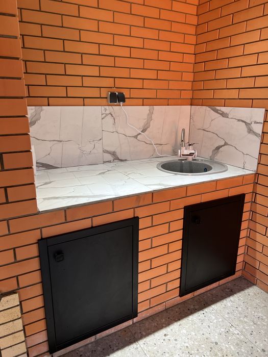 Каменщик мангальная зона