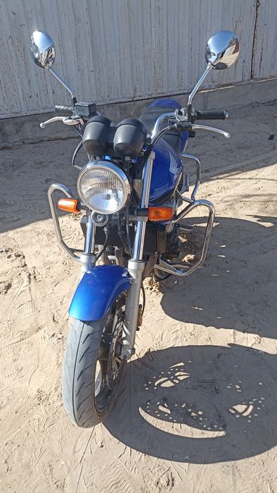 Хонда СВ  продам