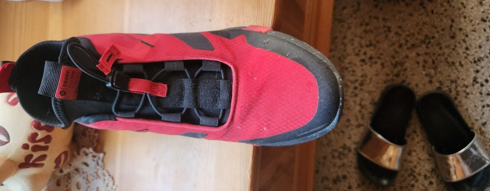 Обувки nexus нови