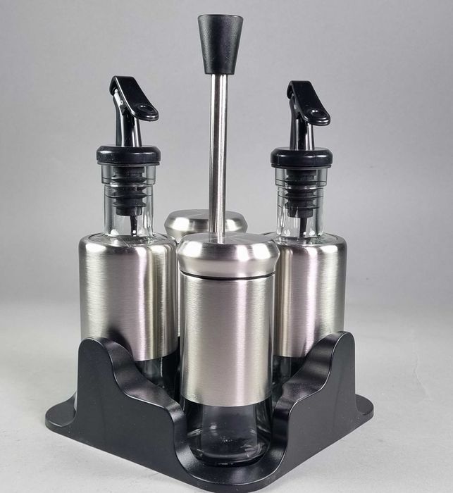 Оливерник  иноксов