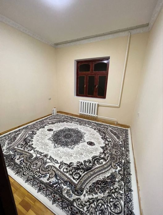 4 комнатная 3 этаж Сергели 4 Орт.Метро 11-Бекат,Продается     х