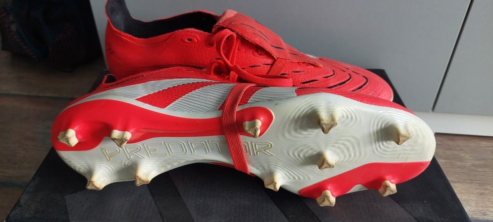 Футболни обувки Adidas Predator 44 2/3