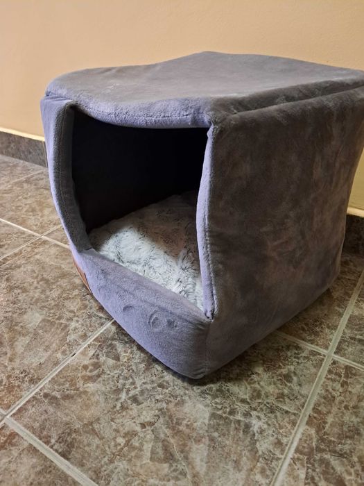 Къщичка за куче до 4 килограма