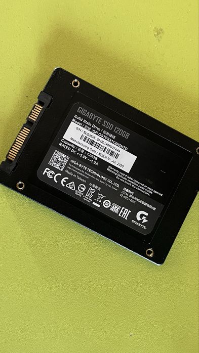 Продам ssd GIGABYTE