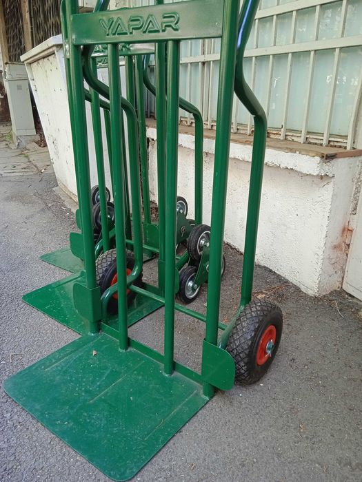 Транспортни колички под наем