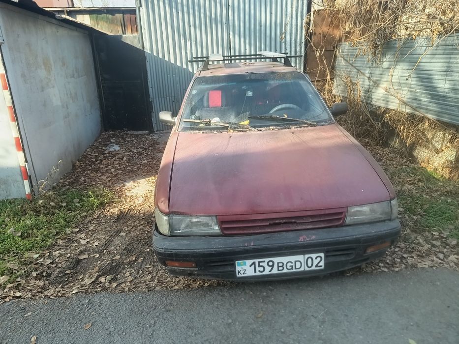 Продам Toyota Carina 2