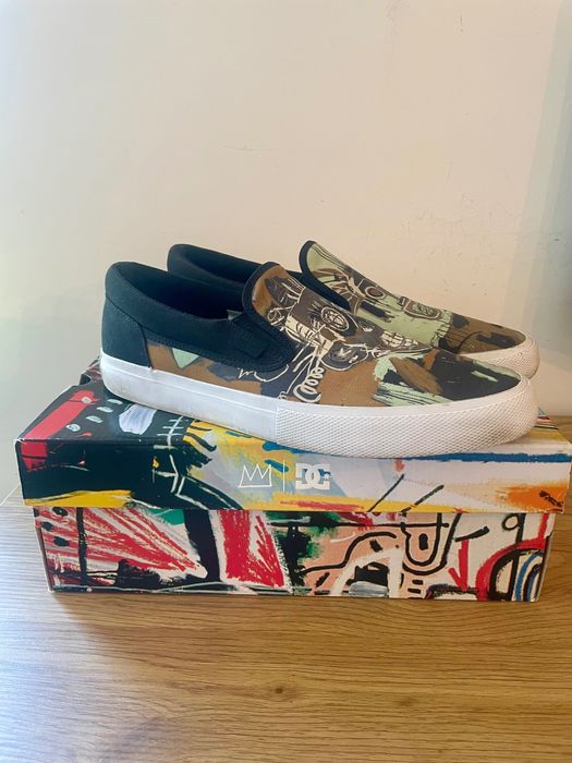 Shoes with character