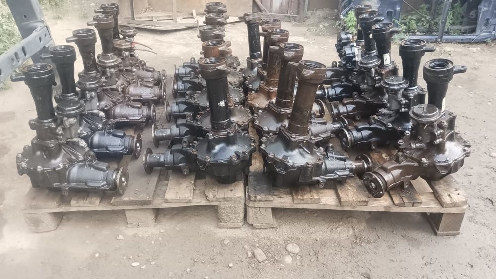 Авторазбор редуктор Prado 95 
Ха люкс сурф 185
Форанер 185
Передний ре