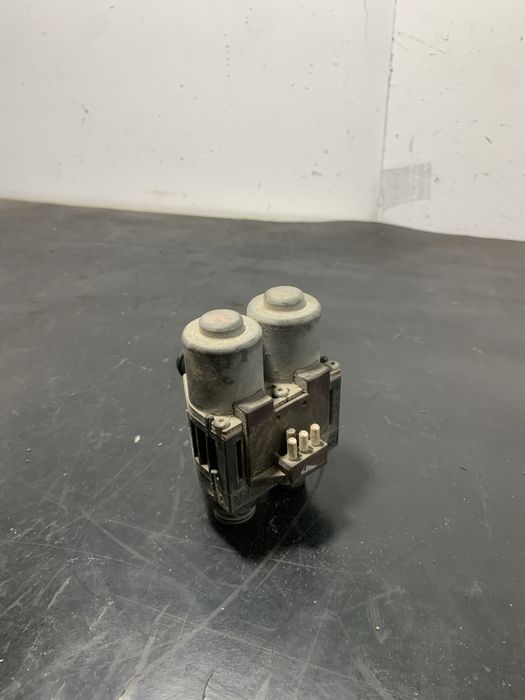 Pompa recirculare apa Mercedes E-Class W210 2.2 CDI 0018307884