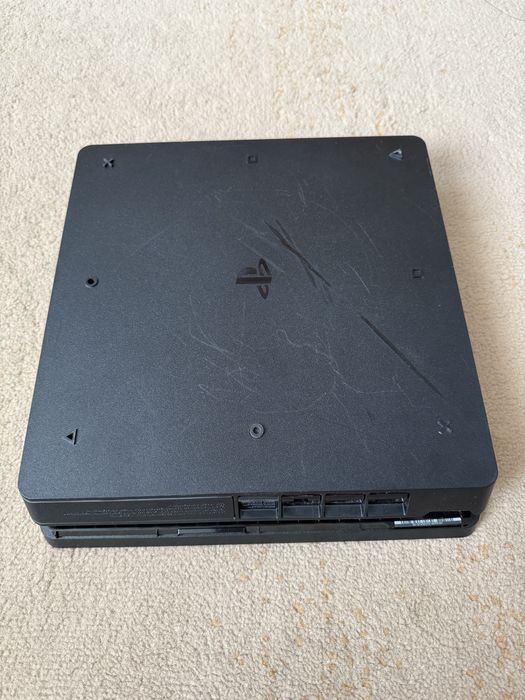 playstation 4 folosit ..