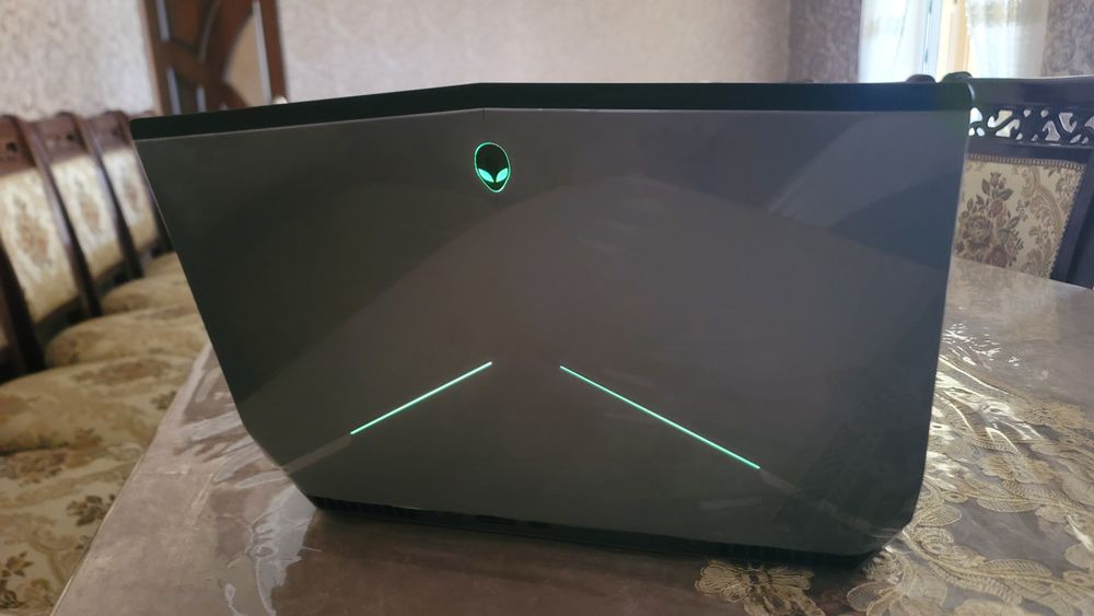 Dell alienware 17 R4
