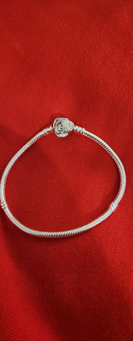 Bratara Pandora diverse modele