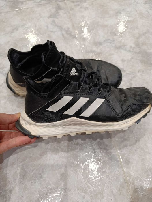 Маратонки Adidas