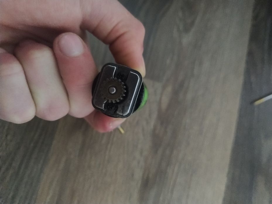 Motor brushless 2847 pentru modele 1/16