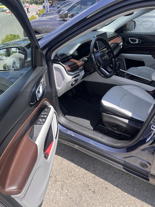 Curățare Auto & Tapițerie la Domiciliu | Detailing Craiova