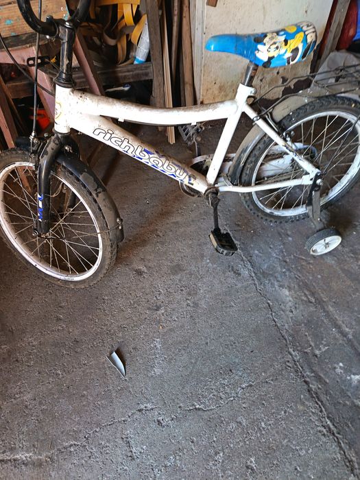 Vând bicicleta copii