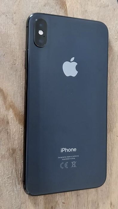 Iphone XSmax garantiyasi bor