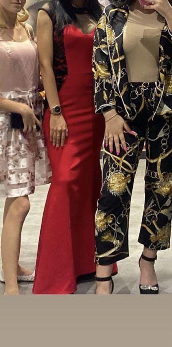 Продается платье вечернее