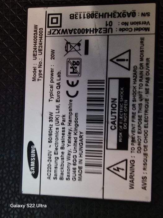 Dezmembrez led tv Smart 4k și alte modele cu ecrane sparte pentru pies