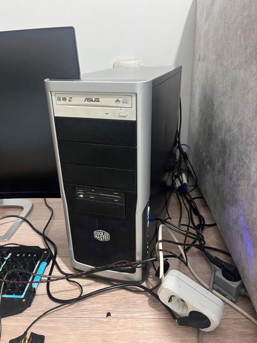 компютер, незнаю какой это модель, но четки